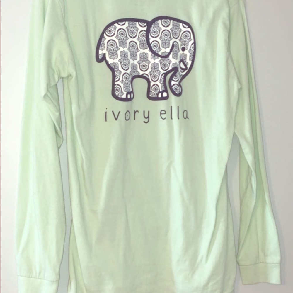Ivory Ella-Brand new! Long sleeve t-shirt green